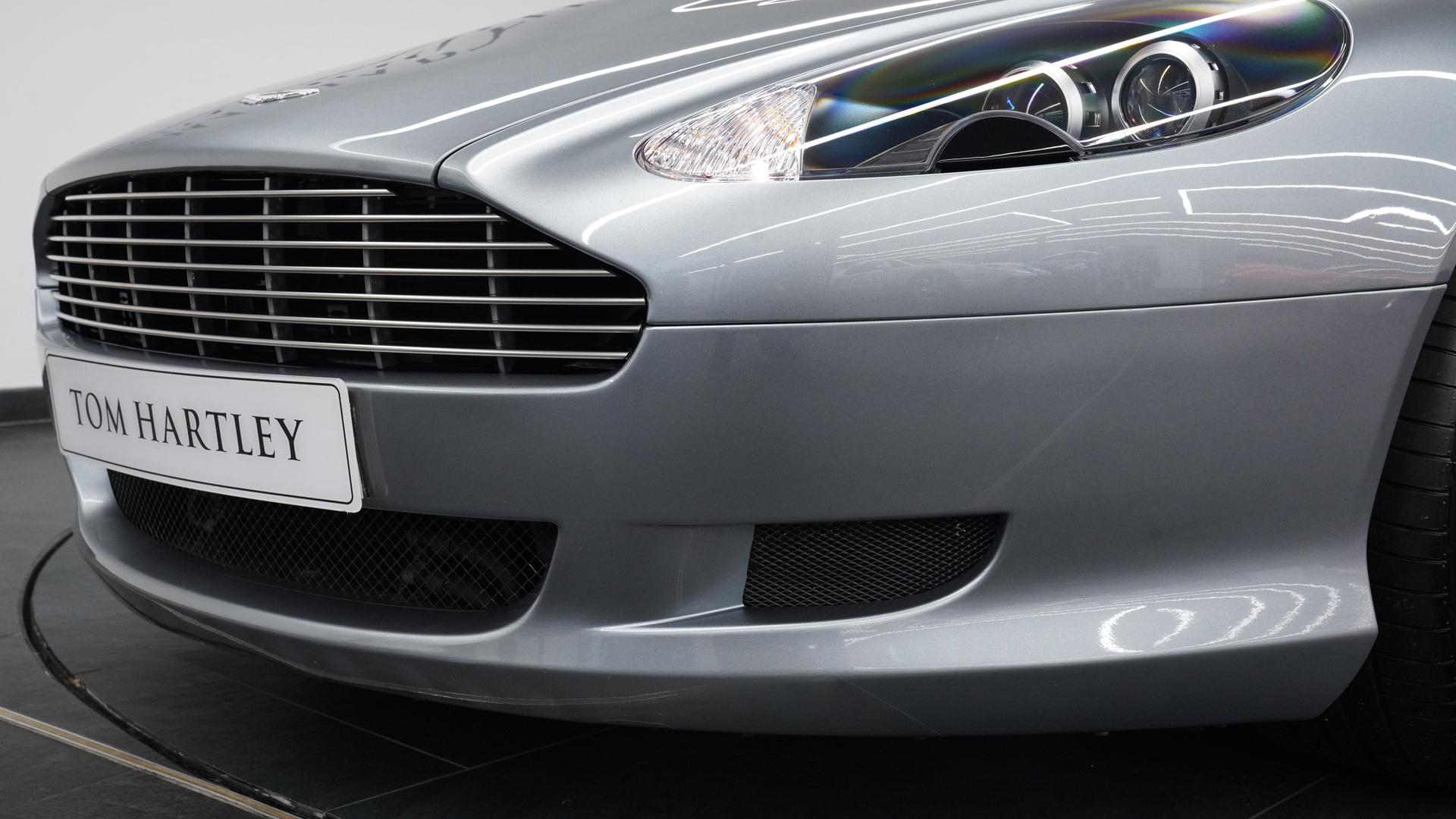 Aston Martin DB9 Photo 6edba6b4-c684-4d84-9a72-9d9816e76903.jpg