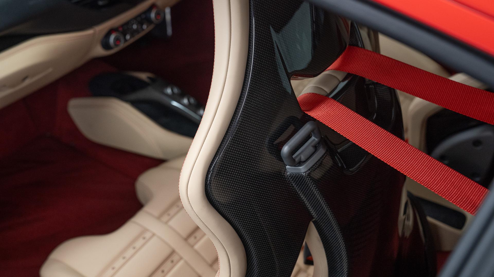 Ferrari 488 Photo 6edc4acd-1c5b-4d07-9f16-aefa41159f13.jpg