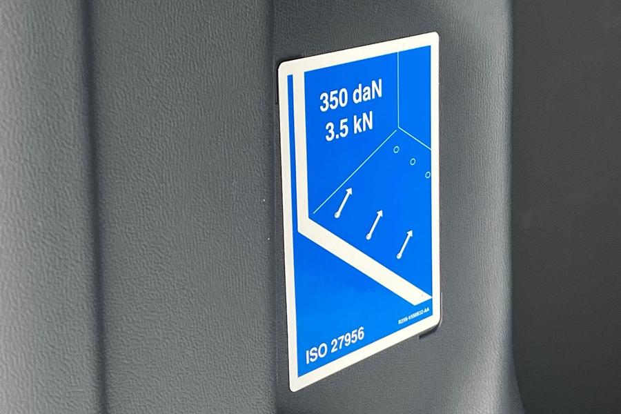 Ford TRANSIT COURIER Photo 6efb1e76-29b7-4249-8520-f9ebc1e1d5c0.jpg