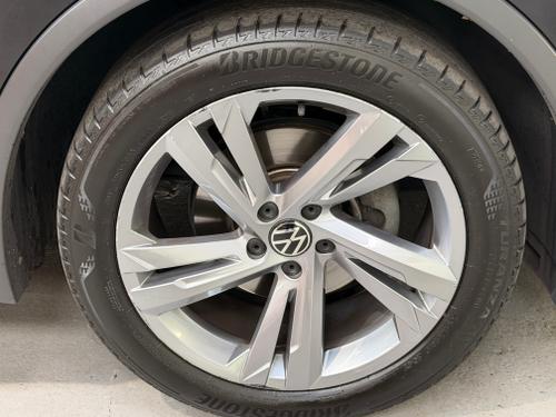 Volkswagen Tiguan Photo 6efce43d-b230-4733-be62-c554b96a76f5.jpeg
