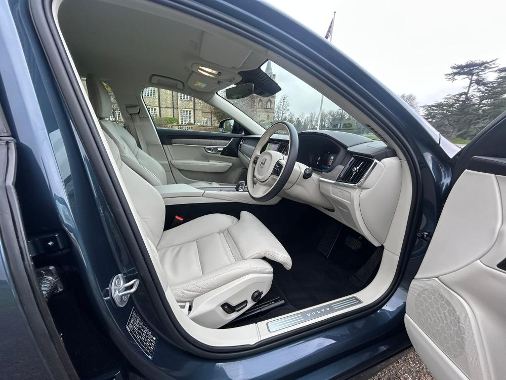 Used Volvo V90 BL23WNS 21