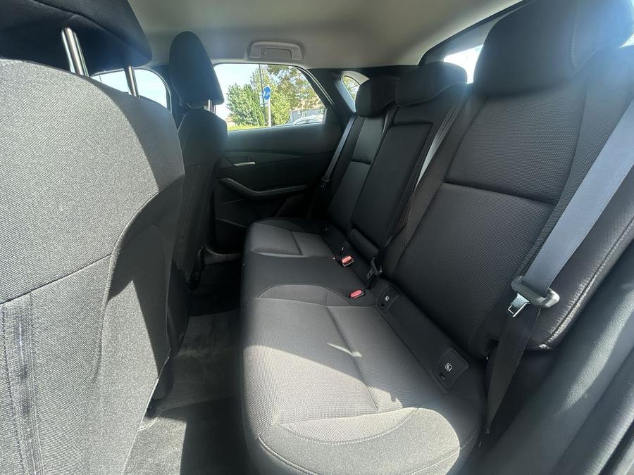 Mazda CX-30 Photo 6f0348d0-d00e-4af3-8286-e75eebde3dd0.jpg