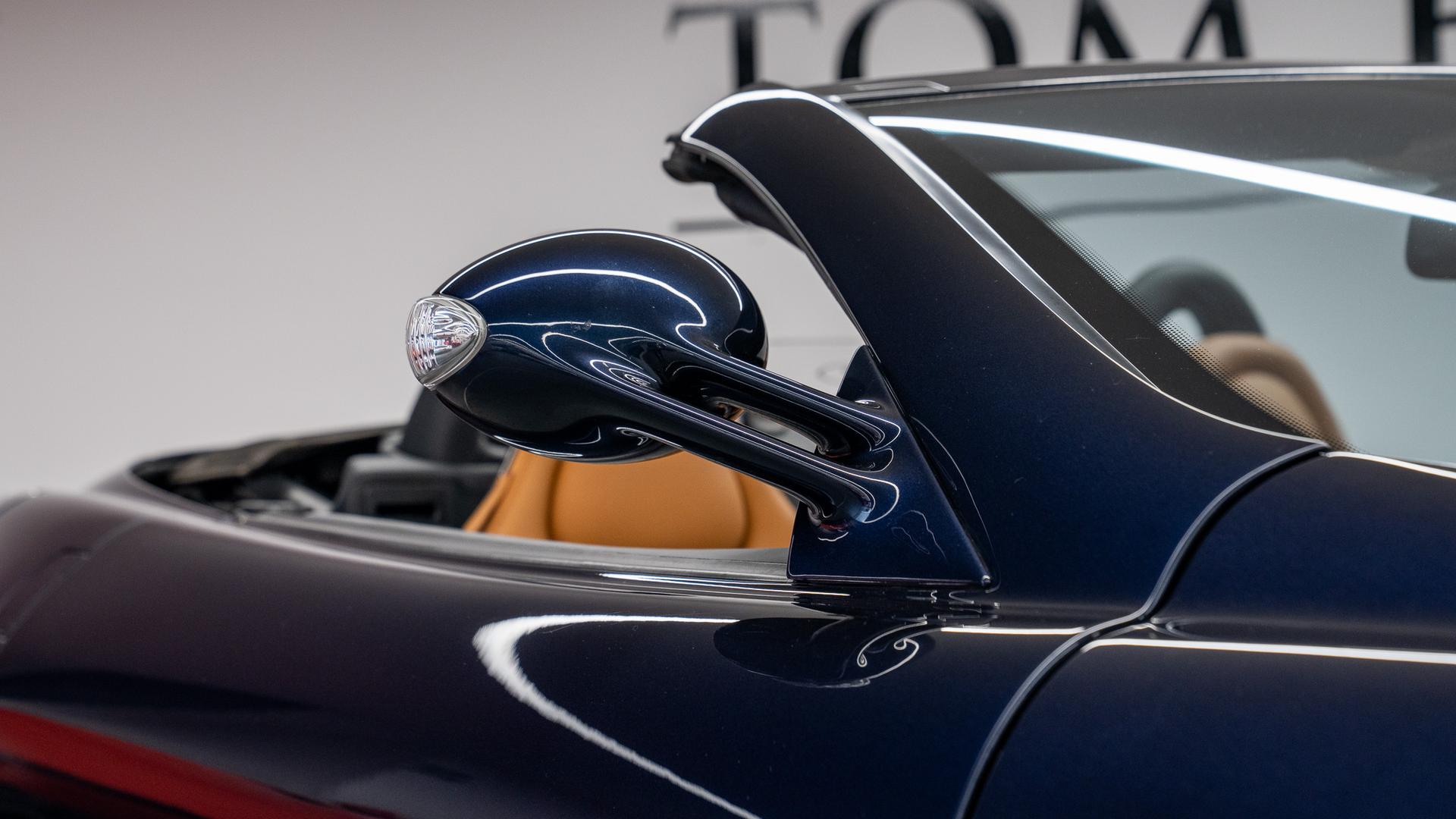 Mercedes-Benz SLR McLaren Photo 6f0905a1-38eb-42df-ad1c-bf0ec117d83f.jpg