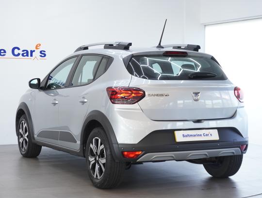 Dacia Sandero Stepway Photo 6f1b3f1d-69fa-4c39-95d2-a4e445bed828.jpg