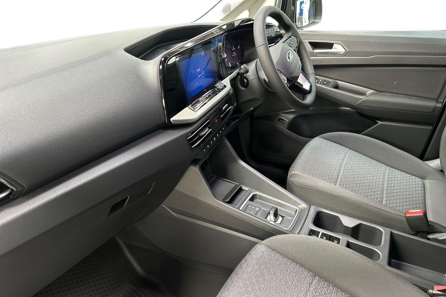 Ford TRANSIT CONNECT Photo 3