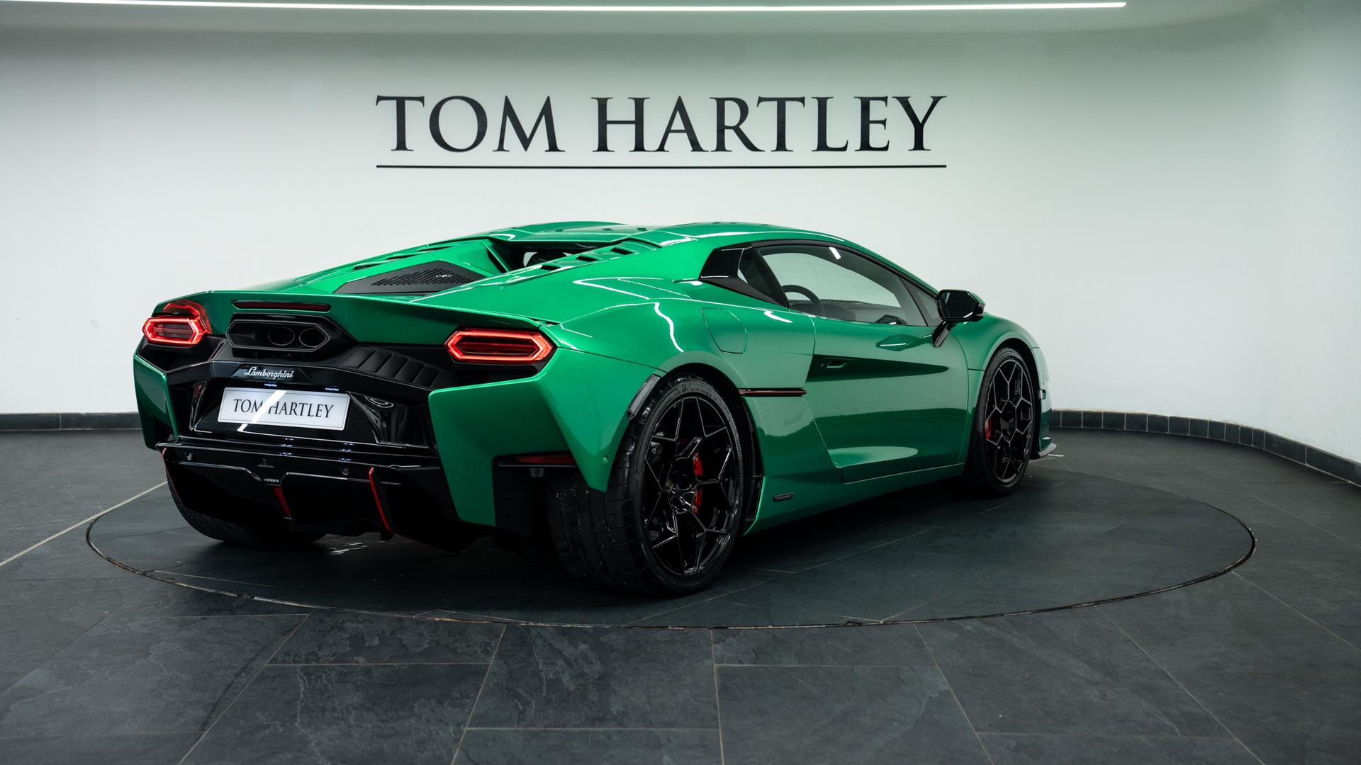 LAMBORGHINI Temerario Photo 6f418cc1-d3bd-47c7-b574-5270e4df78fc.jpg