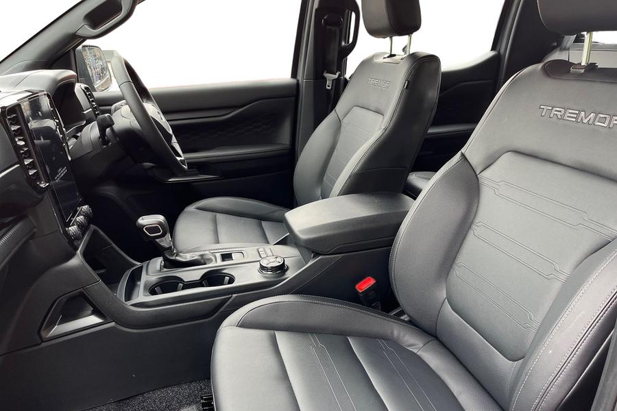 Ford RANGER Photo 6f491b80-b4c5-41ac-b4c5-34e132565937.jpg