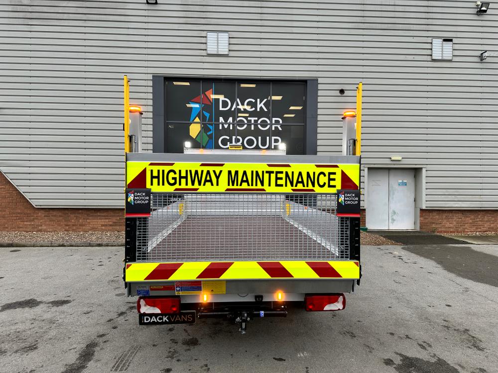 Mercedes-Benz Sprinter Photo 6f5444f7-b9b2-4617-93e0-5c62d19257c0.jpg