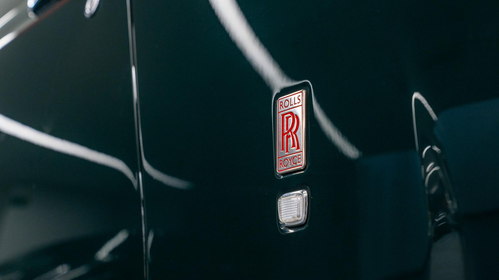 Rolls-Royce Phantom Photo 6f751ed9-475a-4ac5-b4cd-b0f7674676ea.jpg