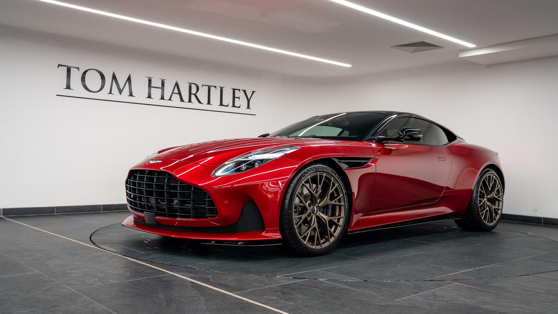 Aston Martin DB12 Photo 6f80b01e-1ba4-4d9a-a592-e31fdcf16998.jpg
