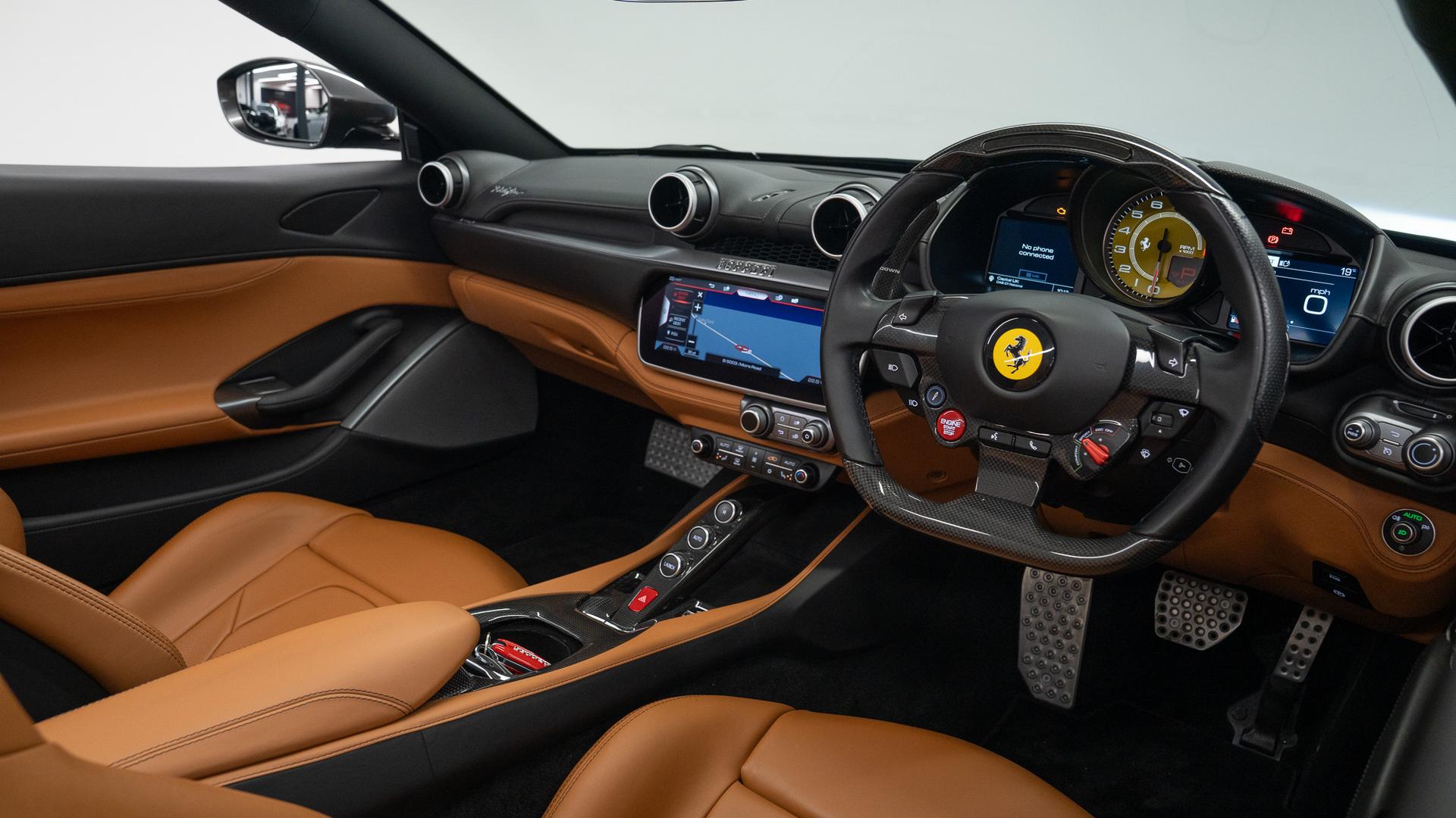 Ferrari Portofino Photo 6f87ae1e-1963-4dde-ada4-2c707708d458.jpg