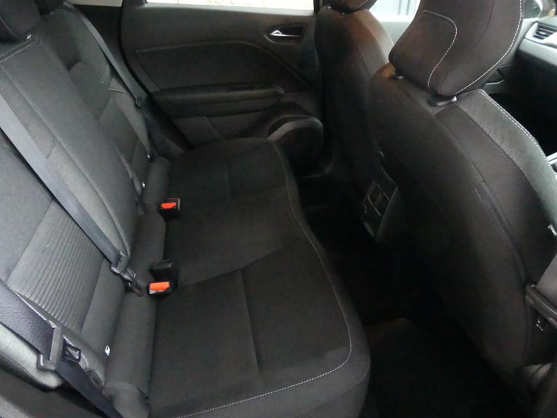 Renault Captur Photo 6f9affb9-32fb-4c33-9707-29a985605ed8.jpg