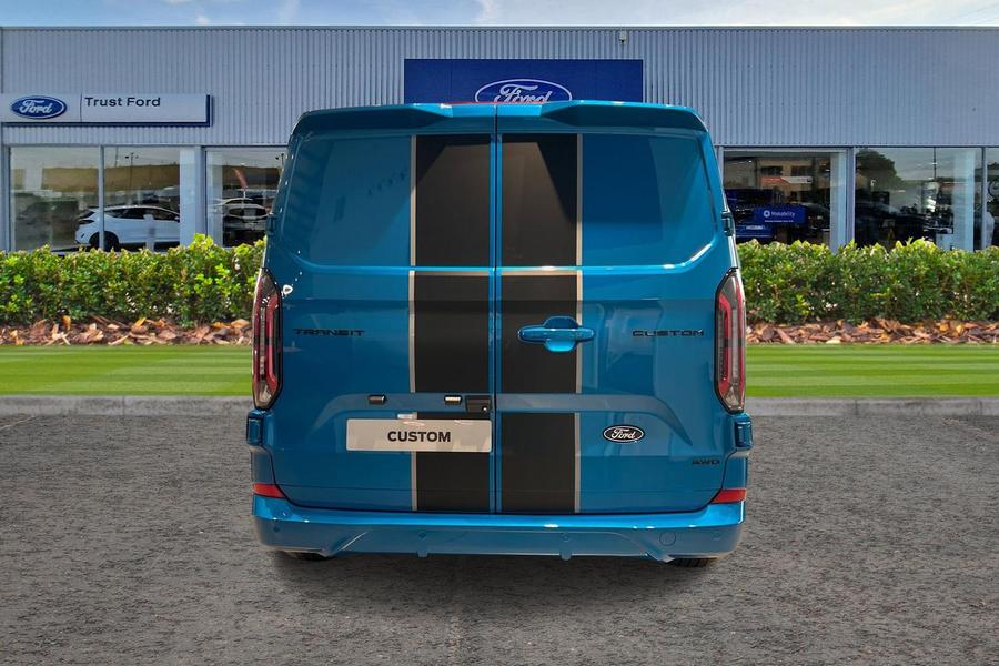 Ford TRANSIT CUSTOM Photo 6fa2989b-0a65-4a3b-9a58-15e967848856.jpg