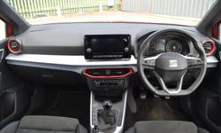 SEAT ARONA Photo 10