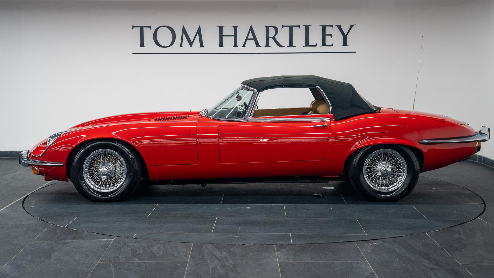 Jaguar E-Type Photo 6fb5eb5e-2e7a-4233-8448-fba3d2d3928c.jpg
