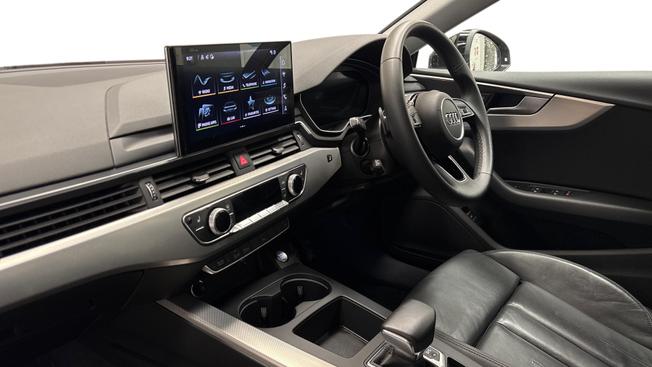 Audi A5 Photo 2