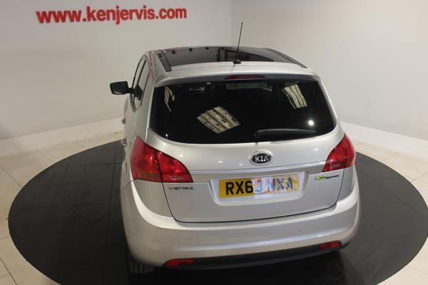 Kia Venga 1.6 EcoDynamics 3 MPV 5dr Petrol Manual Euro 5 (s/s) (123 bhp) Photo 5