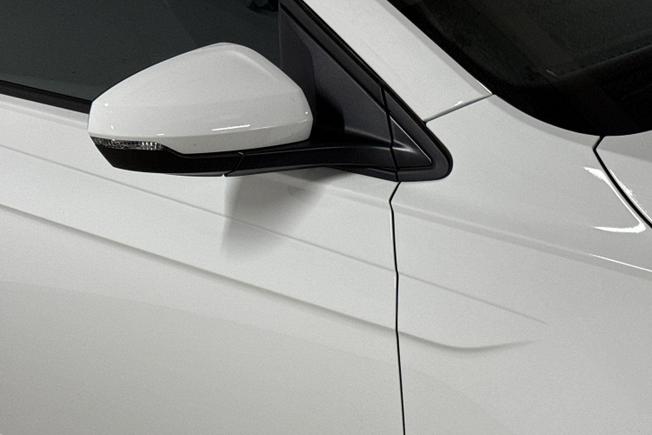 Volkswagen Polo Photo 23