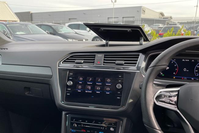 VOLKSWAGEN Tiguan Photo 33