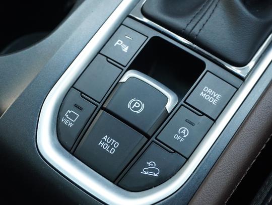 Hyundai Santa Fe Photo 7023e888-892c-4634-8471-403f7e3d9963.jpg