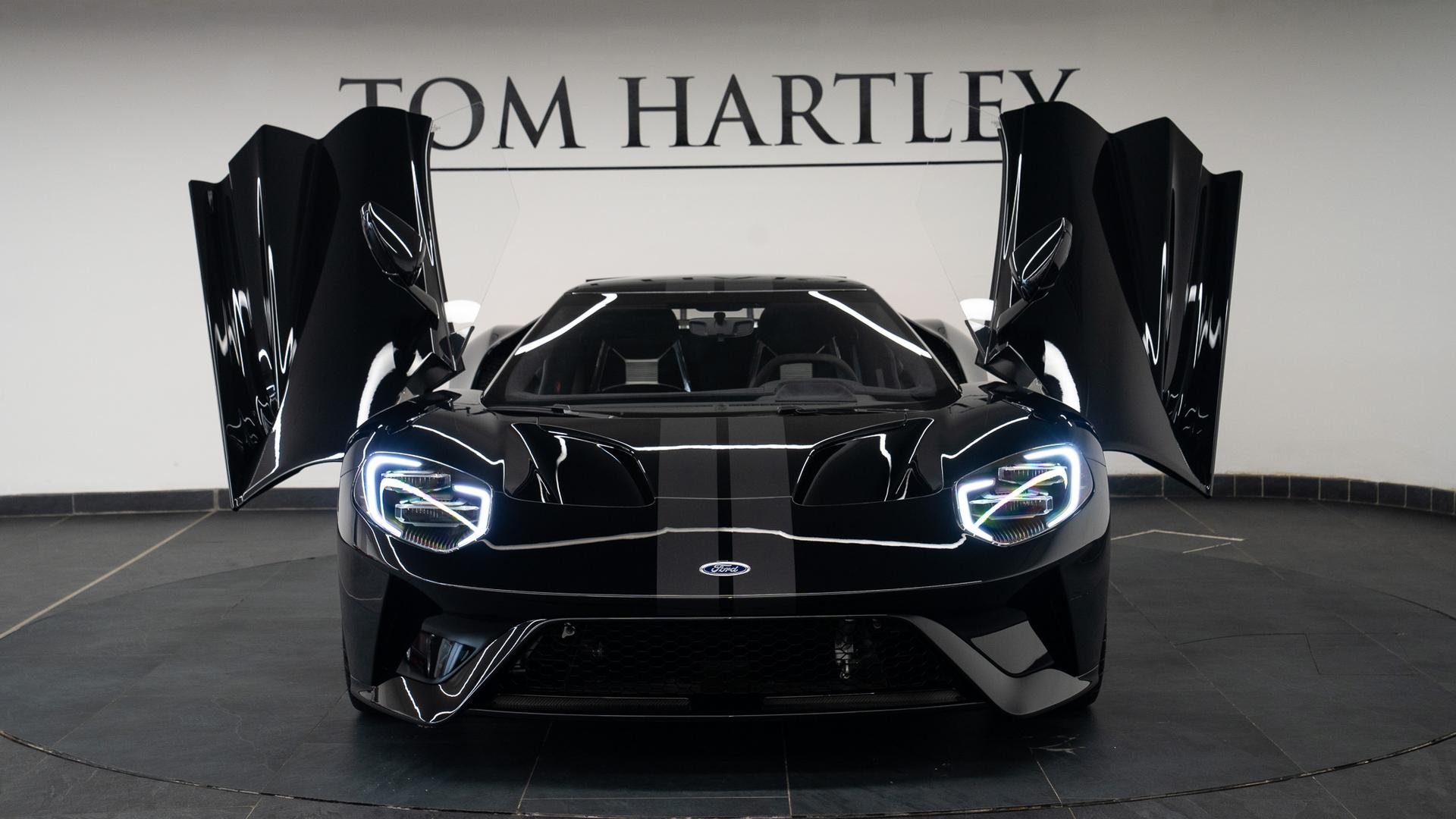 Ford GT Photo 705ec317-8017-4aeb-8776-f6b2eec8c8c7.jpg