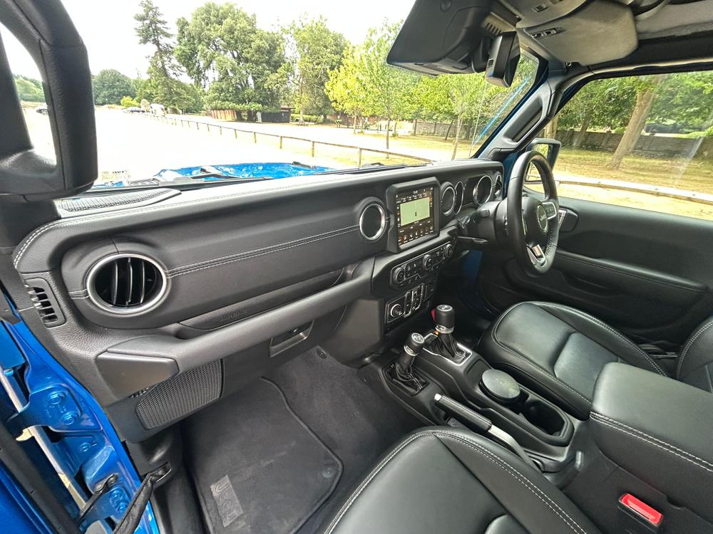 Used Jeep Wrangler LB22EJN 35