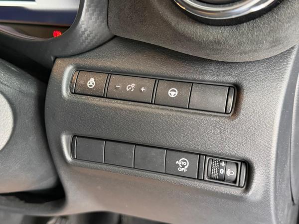 Used Nissan Juke YY24RYW 18