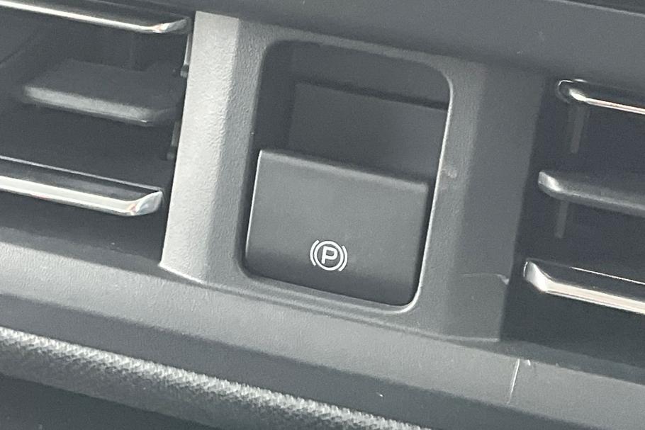 Used Ford TOURNEO CUSTOM 18/N123243 15