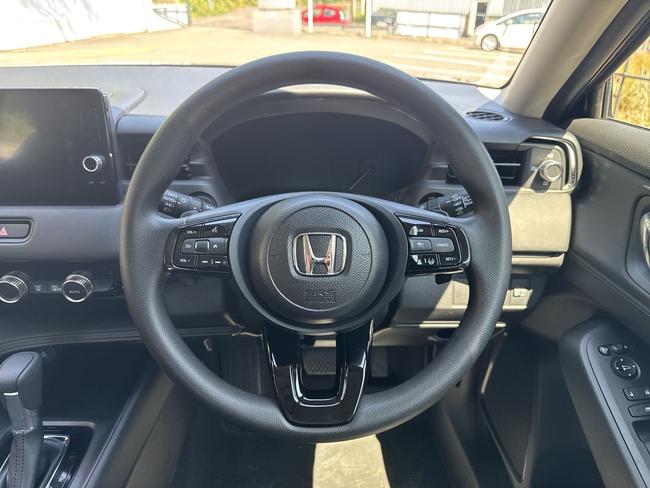 Honda HR-V Photo 70756fe0-943b-4644-ac2b-b2e819601fea.jpg