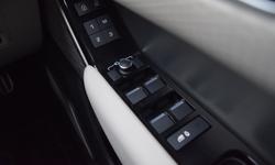 Land Rover RANGE ROVER VELAR Photo 28