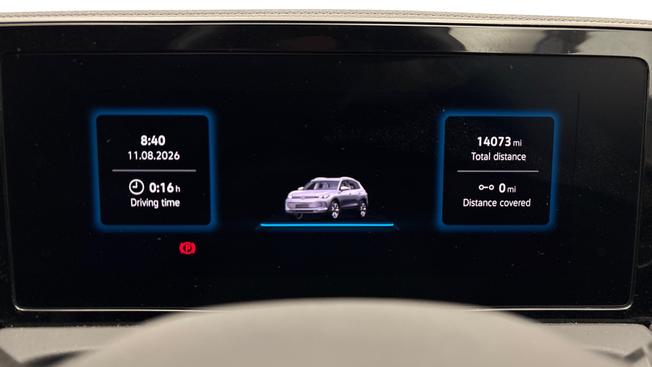 VOLKSWAGEN Tiguan Photo 9