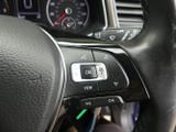 Volkswagen T-Roc Photo 19
