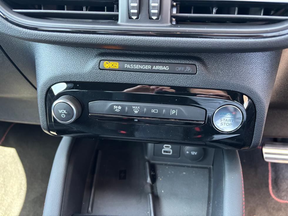 Ford Kuga Photo 70a05701-d4ce-4574-bc62-c5e8dd5b9eb6.JPEG
