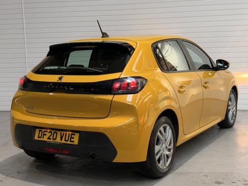 Peugeot 208 Photo 70aa27a4-2e7a-4435-b0f0-419d44877e10.jpeg