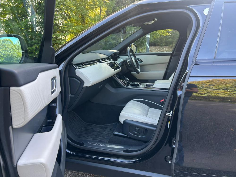 Used Land Rover Range Rover Velar SY70JUV 15