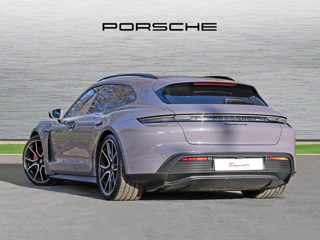 PORSCHE Taycan Photo 2