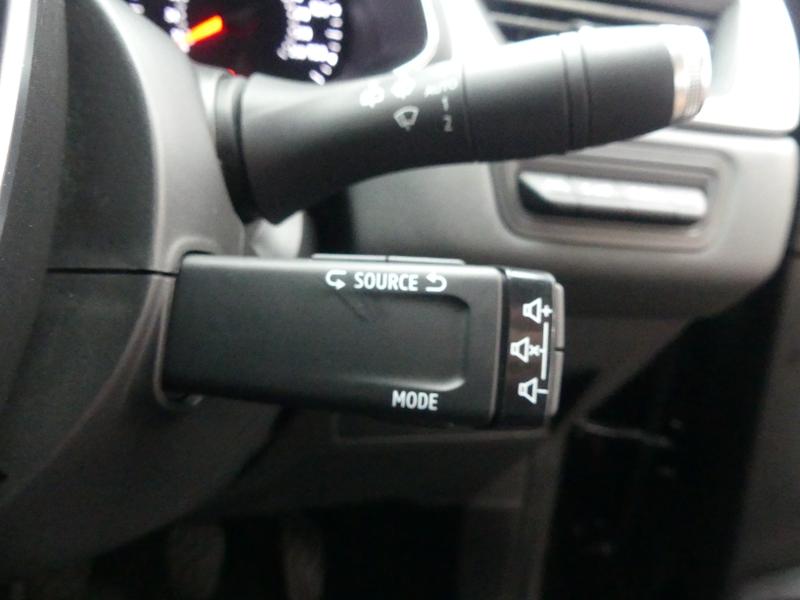 Renault Captur Photo 70e31a4b-4282-4b1f-aa9a-339db4d34be9.jpg