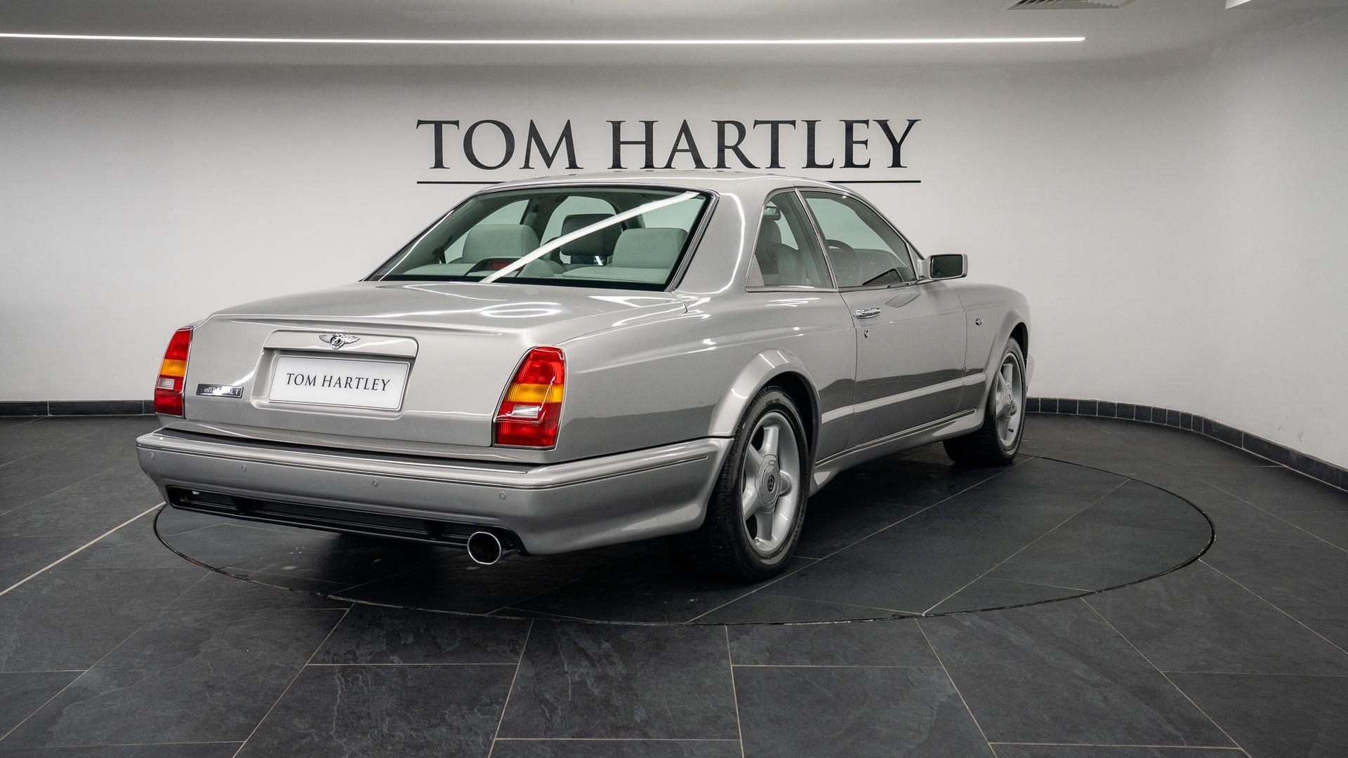 Bentley Continental Photo 70e8a2a9-6b54-4494-9d42-d5ccd9b33222.jpg