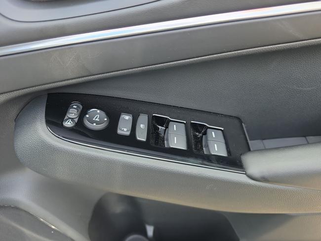 Honda HR-V Photo 70f83f0d-b331-453a-b107-126898e3a1aa.jpg