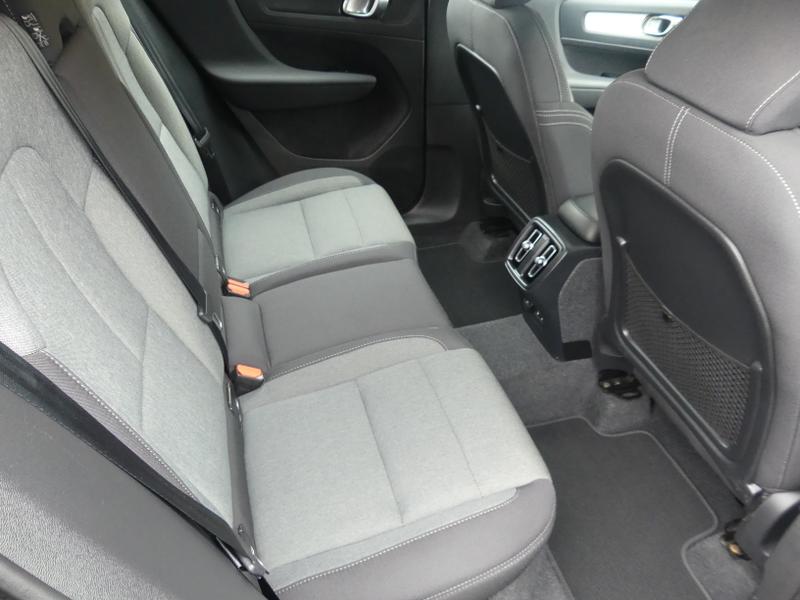 Volvo XC40 Photo 70f92c7d-d884-4bad-ab6b-554bb7c23f66.jpg