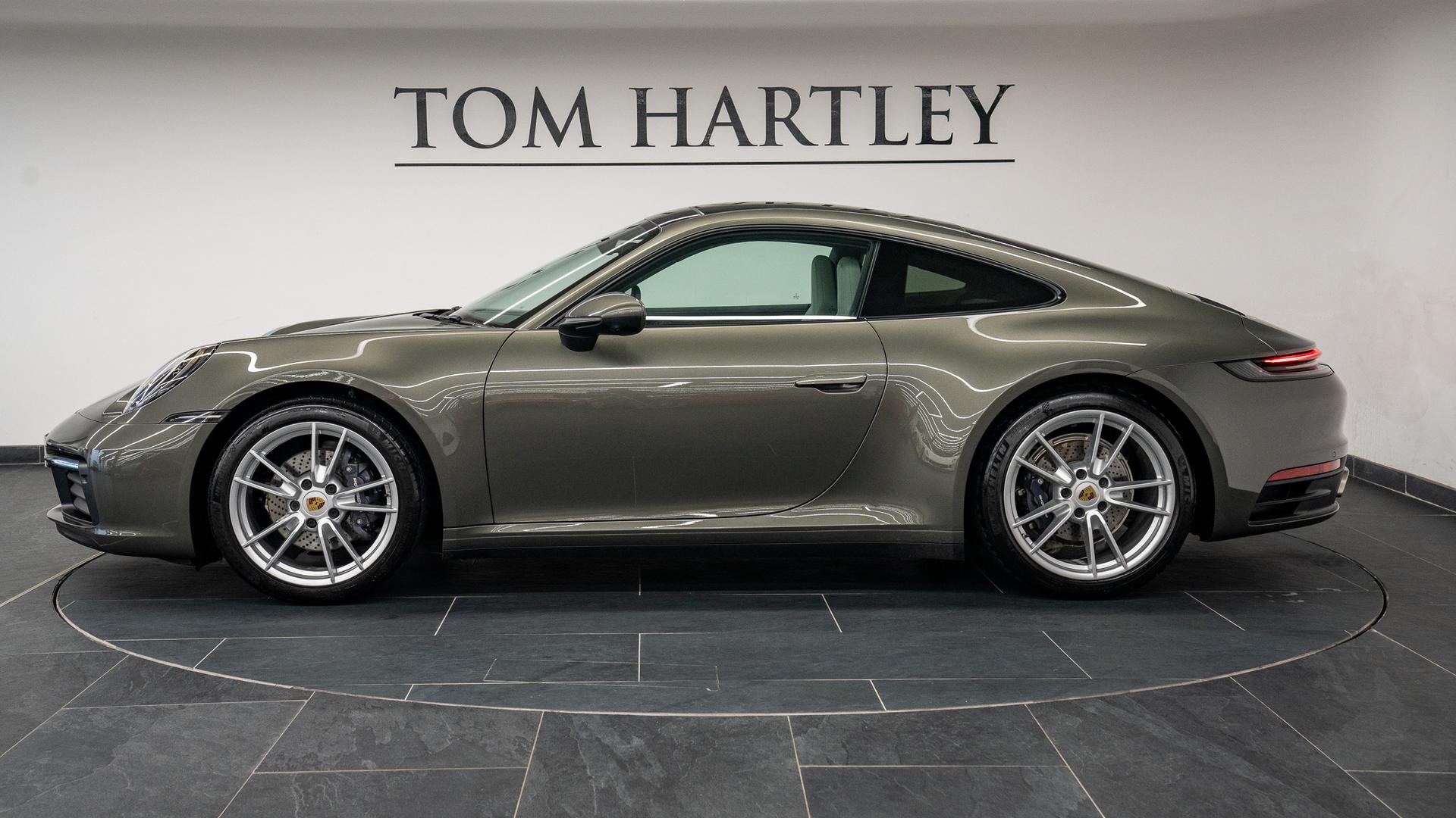 Porsche 911 Photo 70fca609-7b6a-46ad-b9f0-edbcd26377fd.jpg