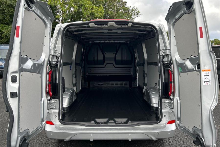 Ford TRANSIT CUSTOM Photo 71023240-7083-4a84-bd0d-09509cee83b2.jpg