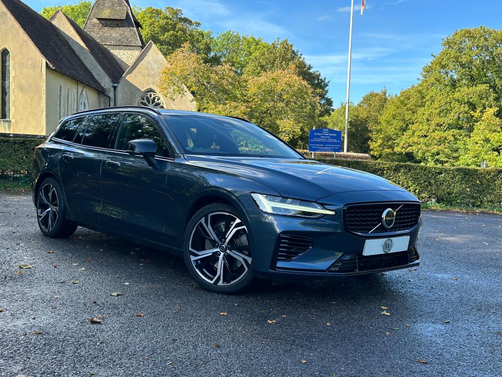 Used Volvo V60 CP72VMO 8