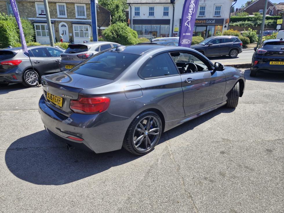 BMW 2 Series Photo 7116918f-889c-45ca-bd01-8f2d58e2a9e2.jpeg