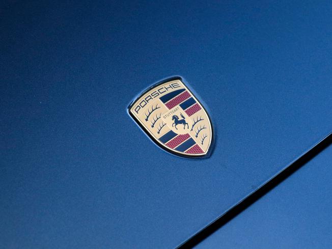 PORSCHE Panamera Photo 17