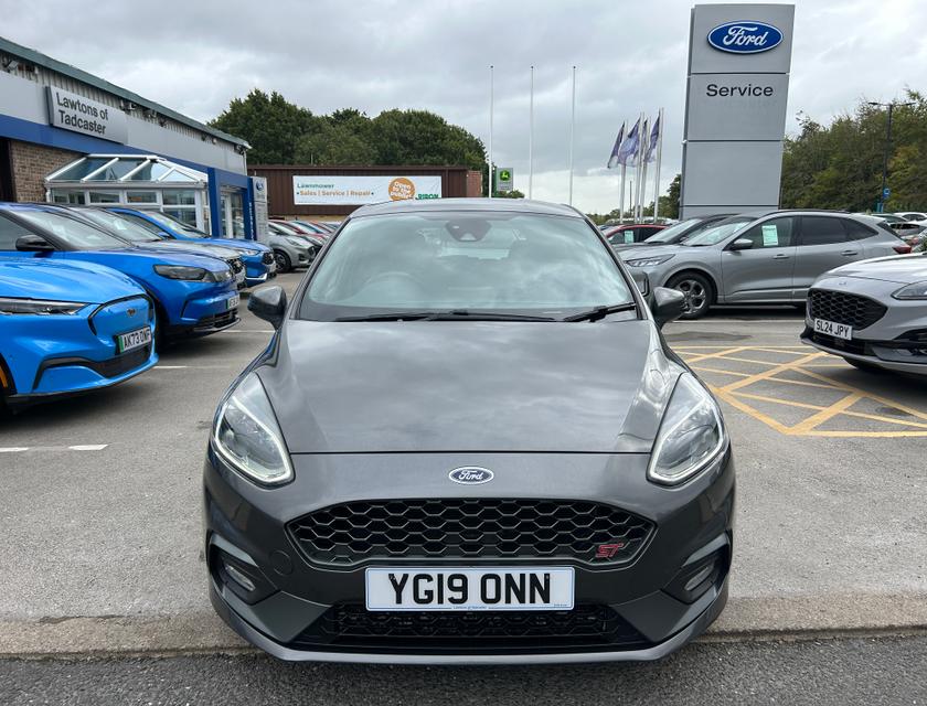Ford Fiesta Photo 71300503-5af4-4ef8-a4c6-2da067b26e32.jpg