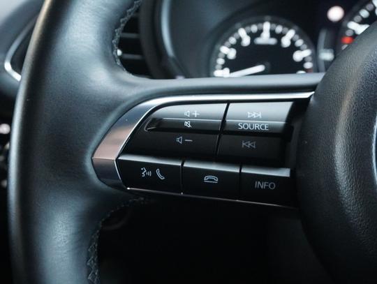 Mazda 3 Photo 7134f58f-2820-421b-8fda-09dd5cb1df45.jpg