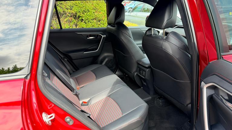 Used Suzuki Across VX72OXE 13