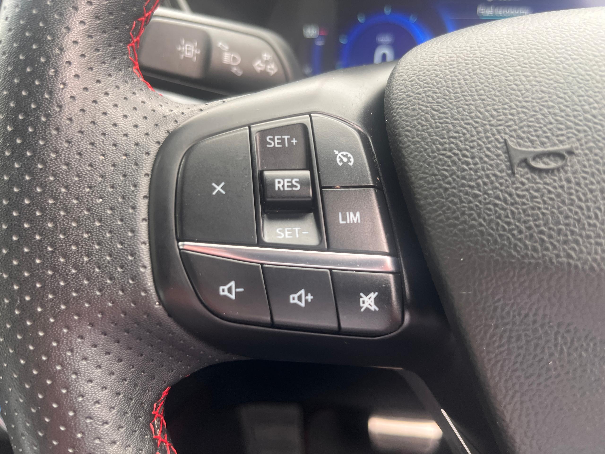 Used Ford KUGA WK24VRY 34