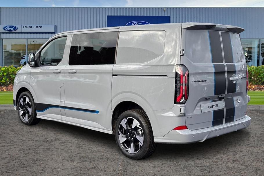 Used Ford TRANSIT CUSTOM L1DCIVPHEV03 2